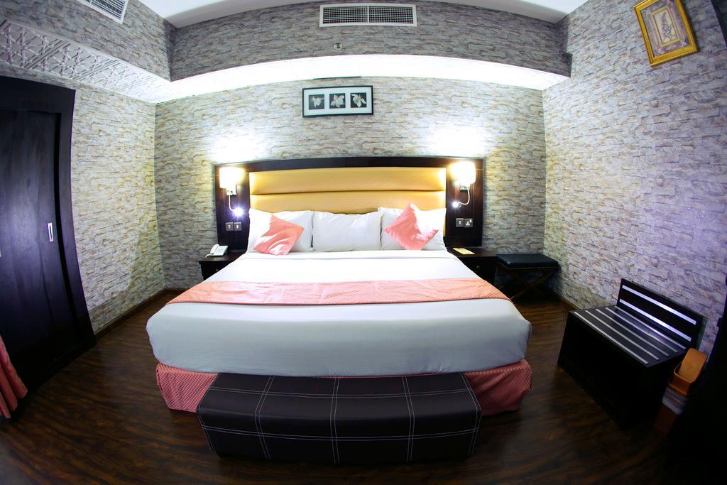 Rafee Hotel Dubai Exterior foto