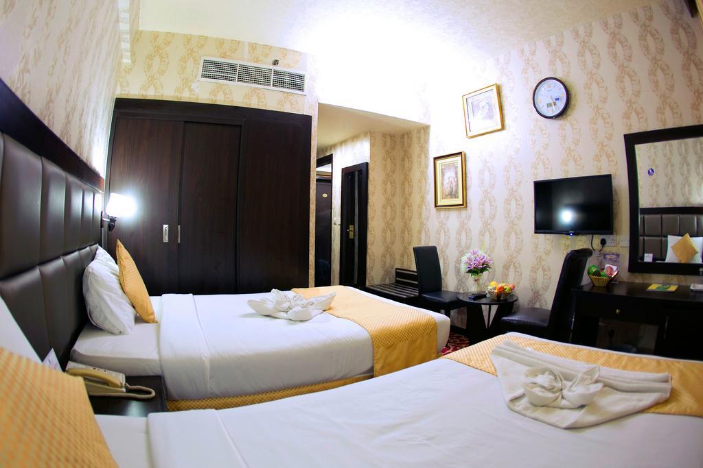 Rafee Hotel Dubai Exterior foto