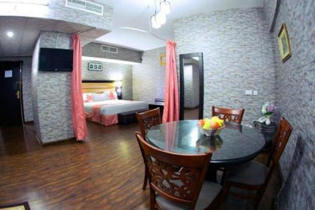 Rafee Hotel Dubai Exterior foto